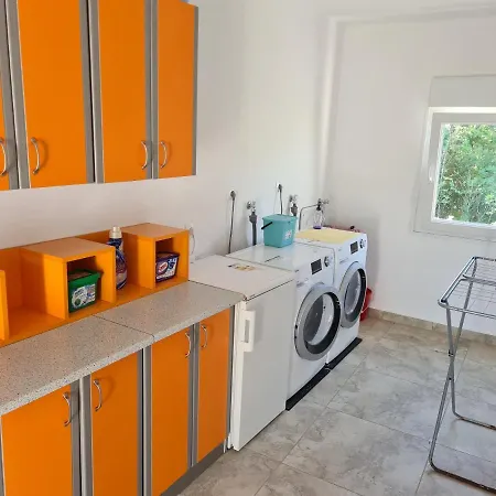 Apartman Diana - 75 M2 - 2 Bedrooms - Grill Jadranovo Exterior photo